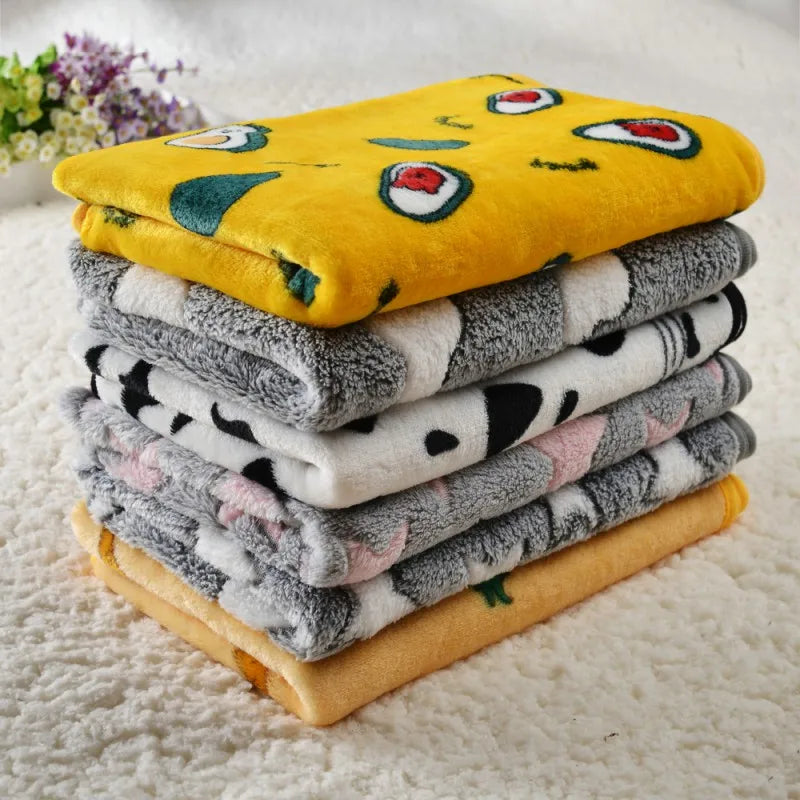 Pet Dog Blanket Soft Fleece Bed - PuppiHome